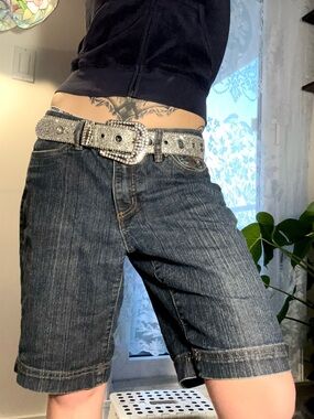 Vintage ‘Contrast’ Jorts with Back Pocket Details